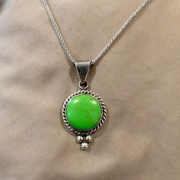 TAXCO Green Turquoise Sterling Silver Necklace - Picture 6 of 12